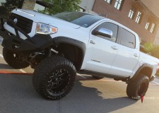 2014 Toyota Tundra CrewMax Lifted For Sale