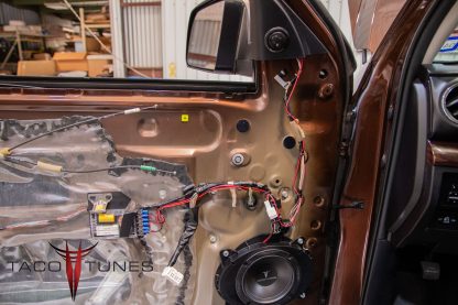 2007-2021 Toyota Tundra crewmax system 1 speakers