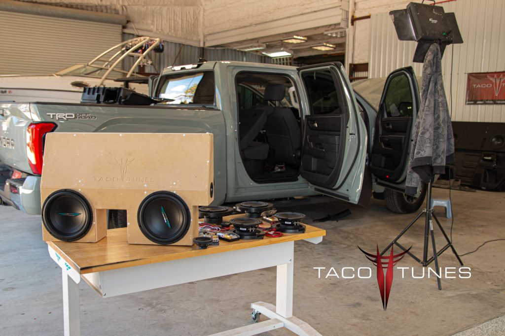 Hilux 4x4 Mouse pad - Taco Tunes - Toyota Audio Solutions